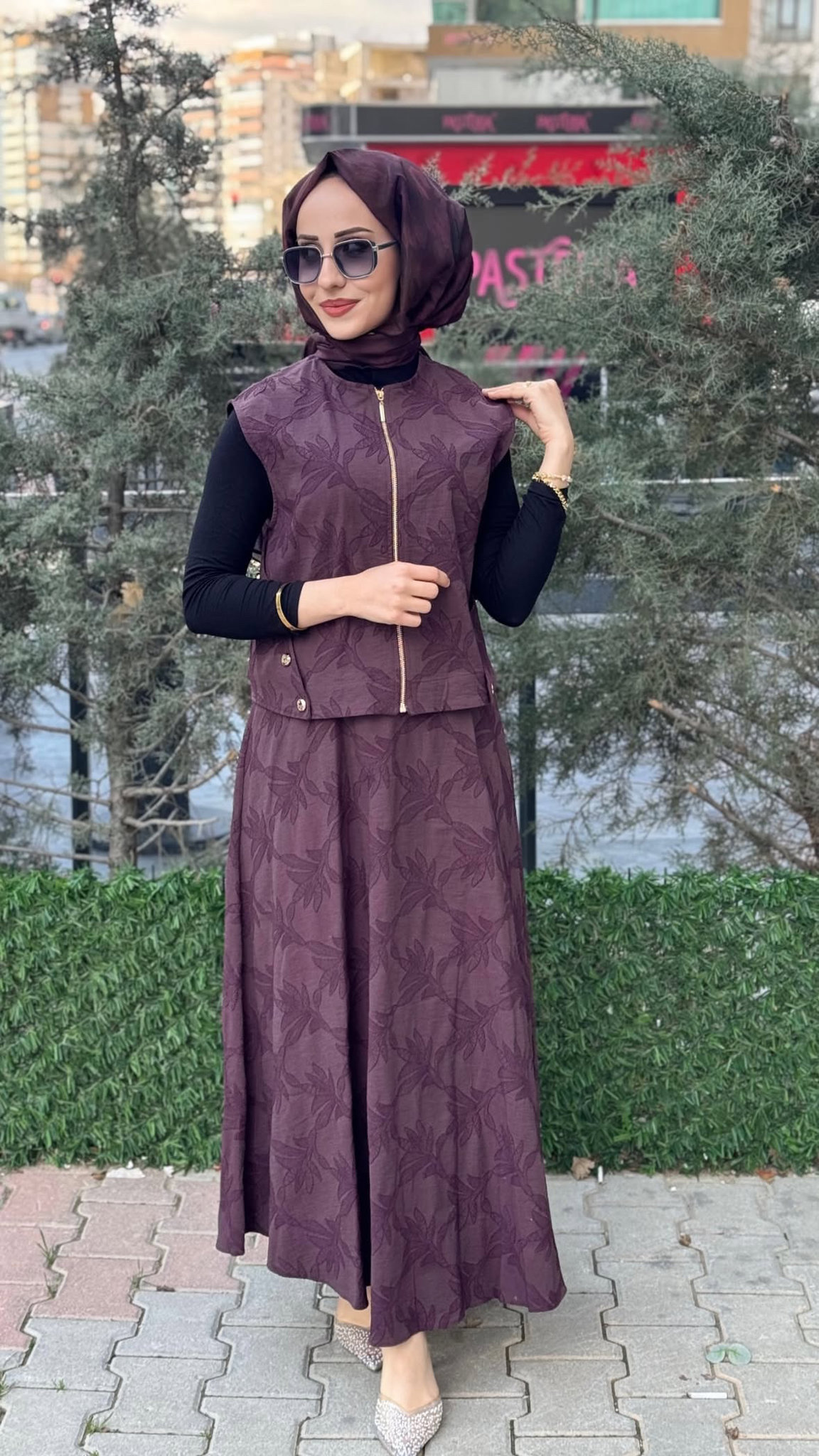 KOT KUMAŞ YELEKLİ ETEKLİ TAKIM resmi