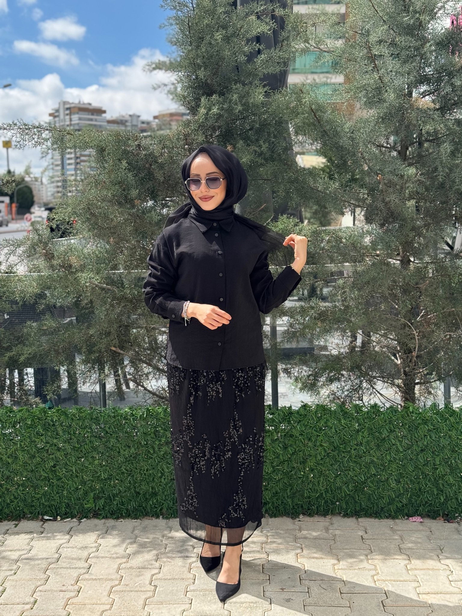 ETEĞİ PULL İŞLEMELİ ŞIK ETEKLİ TAKIM resmi