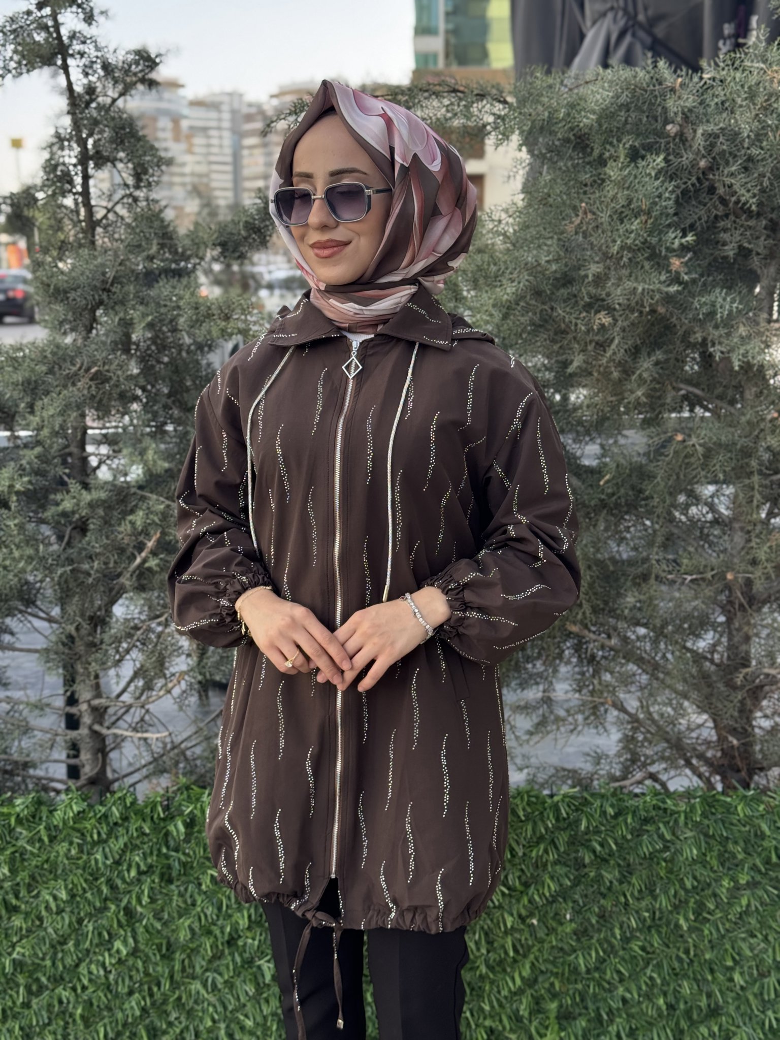 ÇİZGİ TAŞ DETAY TRENÇ / KAP resmi