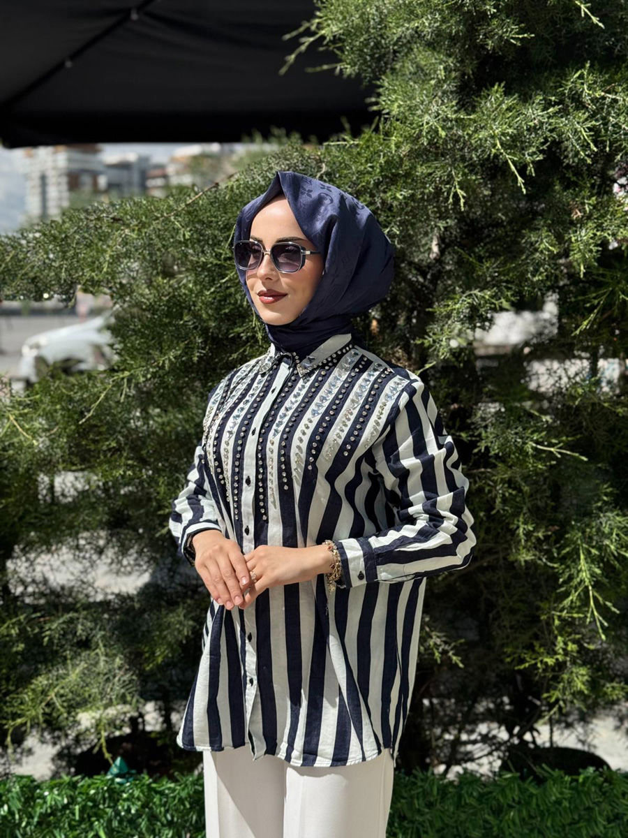 KALIN ÇİZGİ TAŞ DETAY GÖMLEK resmi