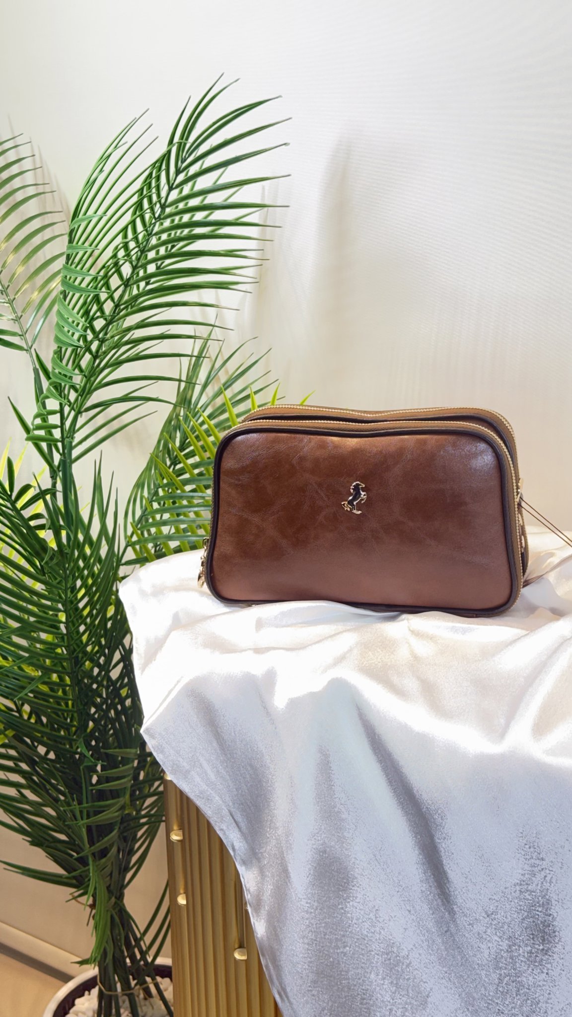 MİAMİ POLO CLUB ÇİFT FERMUAR ÇANTA TARÇIN resmi