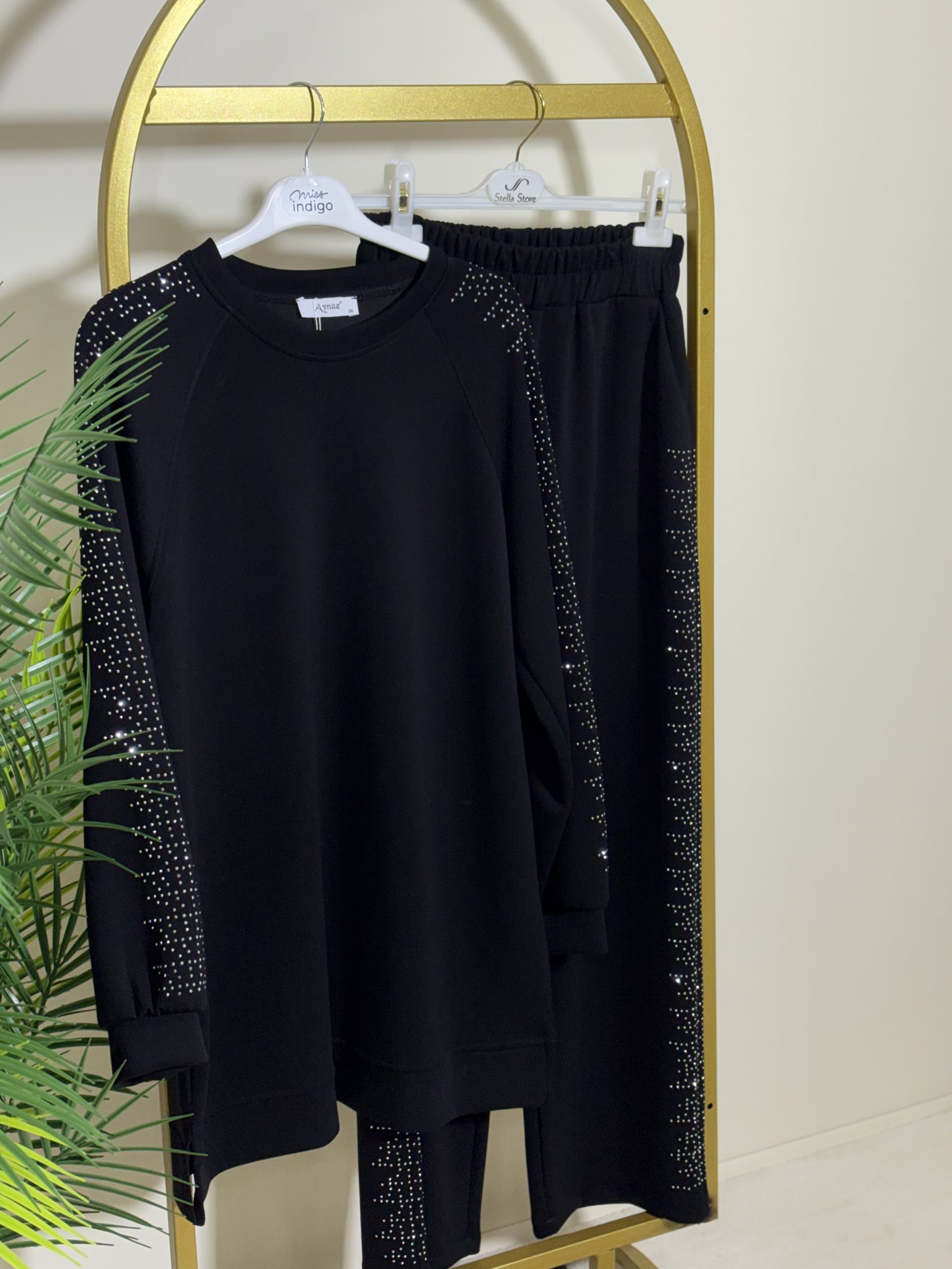 KOLLARI VE PANTOLON KENARI SERPME TAŞ DETAY OYSHO PANTOLONLU TAKIM resmi